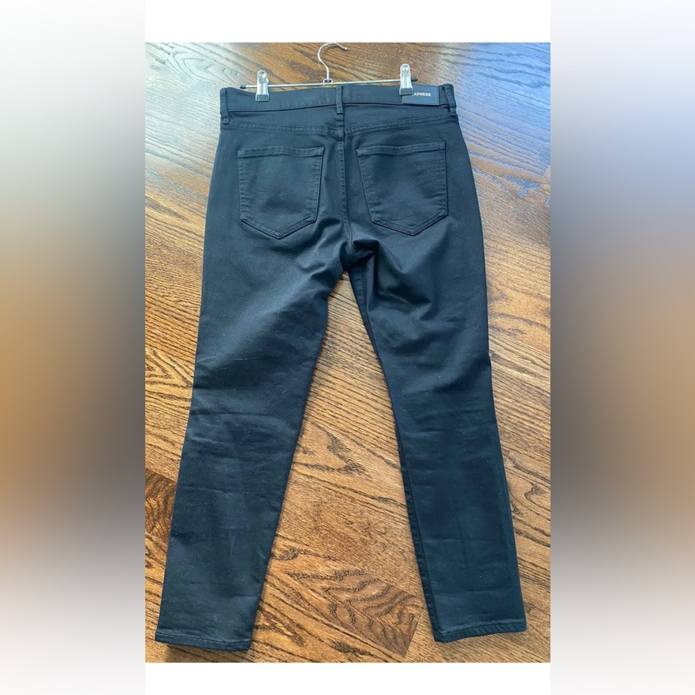 Express Black Skinny Mid Rise Crop Jeans 8 Short~EUC Worn Once